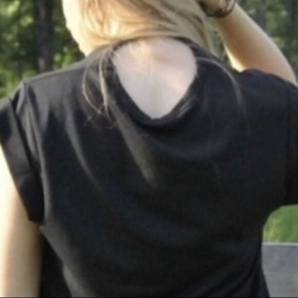 Retro Look ‎ Graphic Tee - Picture 8 of 15